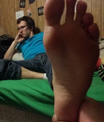 Suckable toes 5c38ef1760cf9.jpg