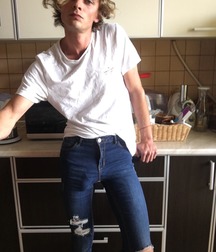 Jeans 6 5c39e6cb6c057.jpg
