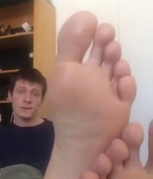 Boy feet 16 5c3a01fd3cfde.png