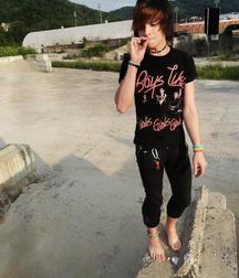 Barefoot boys 5c3b0f6700b70.jpg
