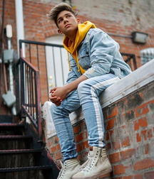 Skinny Jeans 5c3b3cc9c4bae.jpg