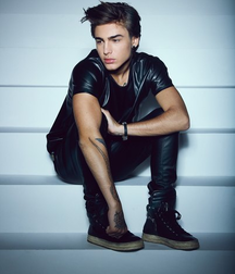 Leather and boots 5c3b84efe9764.png