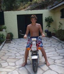 Barefoot boys 3 5c3ca4ee01566.jpg