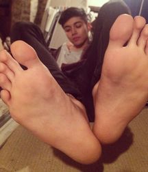 Barefoot boys 3 5c3ca50d5122c.jpg