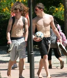 Boys and Models 8 5c3dcd5490bf8.jpg