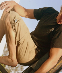 Worhsip boy feet 5c3e13652a091.jpg
