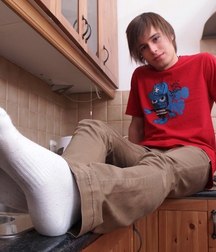 Smelly teen boy feet 3 5c3e3e9e64dfb.jpg