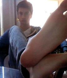 Smelly teen boy feet 3 5c3e3eba37eda.jpg