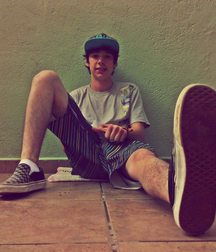 Sneaker boys 5c3f5084182fe.jpg