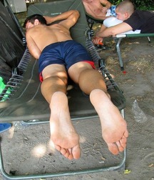 Boy feet 18 5c3f63c7eaec7.jpg