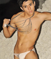 Boys 5c3f7a98d0af8.jpg