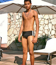 Boys 5c3f7a9eefa55.jpg