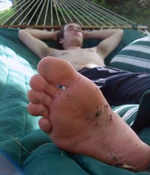 Boy feet 19 5c409b6cb09f2.jpg