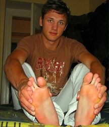 Worship boys feet 3 5c435aa5dca50.jpg