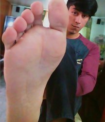 Worship boys feet 3 5c435aba1f727.jpg