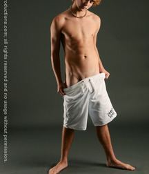 Models 5c437036a2a0b.jpg