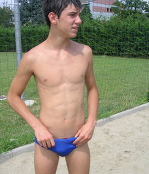 Sweet Adonis 5c43b84f950be.jpg