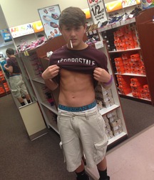 Twinks 8 5c43fa5065a3a.jpg
