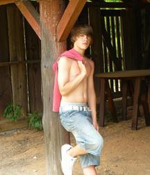 Twinks 8 5c43fa6779a62.jpg