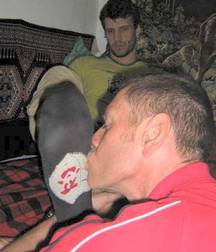 Foot worship 2 5c4610bbcae11.jpg