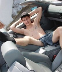 Boy feet 23 5c46166c3fed7.jpg