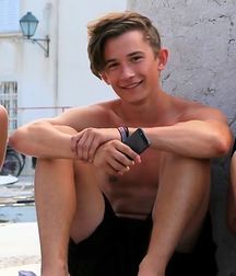 Flip flops boys 5c462edf3650e.jpg