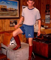 Boot boys 4 5c46393a4f22d.jpg