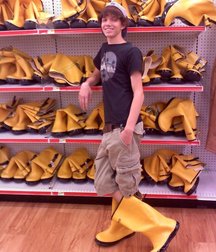Boot boys 4 5c4639655e5b0.jpg
