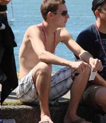 Flip flops feet 5c471c40177bf.jpg
