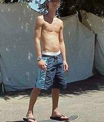Flip flops feet 5c471c47868a6.jpg