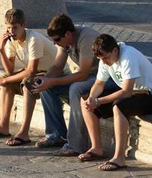 Flip flops feet 5c471c49a2dcd.jpg