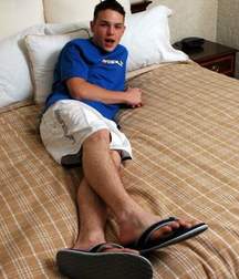 Flip flops feet 5c471c62d15c3.jpg