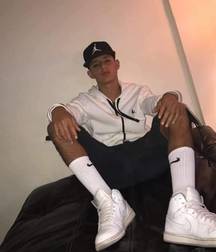Sneaker  master 5c48e0abef0f5.jpg