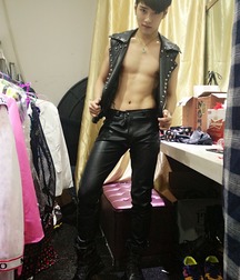 Leatherboys 2 5c4b14e599406.jpg