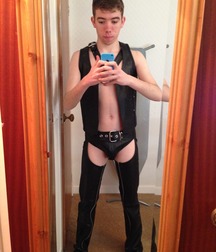 Leatherboys 2 5c4b14ea3e371.jpg