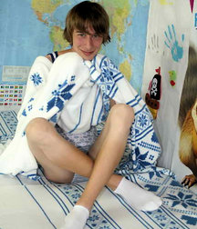 Smooth boy feet 5c4b52c898918.jpg