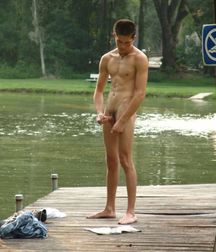 Boy feet 26 5c4b71e75e873.jpg