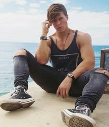 Master boys 5 5c4c5c2c917ce.jpg