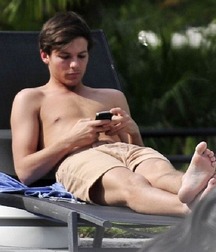 Twinks and jocks 5c4d988b17df0.jpg