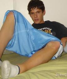 Dirty smelly socks 5c4de88a1b2d4.jpg
