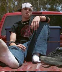 Dirty smelly socks 5c4de897cef84.jpg