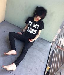 Tender boys 5c5095d82bf5a.jpg