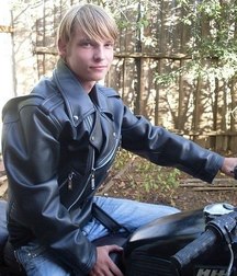 Leather and boots 2 5c51978c2a485.jpg
