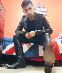 Leather and boots 2 5c5197ac9af15.jpg
