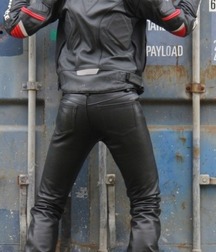 Jeans Leather boys 5c56192a86706.jpg