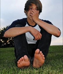 Boy feet 29 5c57121bf1ccd.jpg