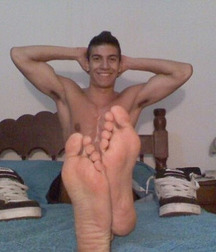 Boy feet 31 5c575a21ef9e3.jpg