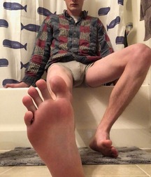 Barefoot boys 5 5c58bd6eea1cb.jpg