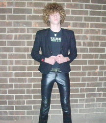 Leather cuties 5c5af1fccb261.jpg