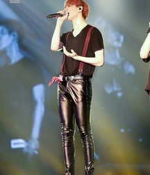 Leather cuties 5c5af20b110fc.jpg